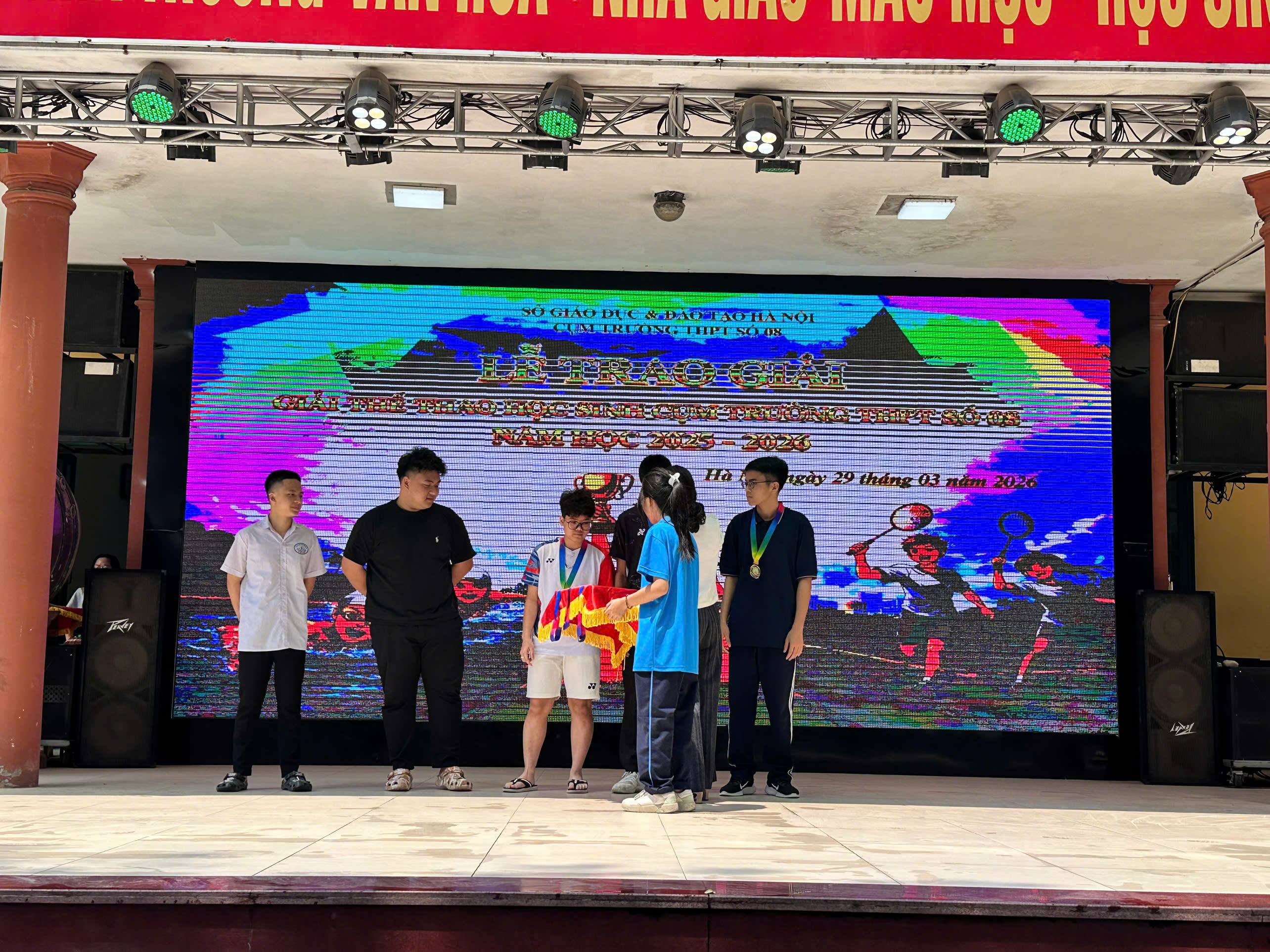 anh tin bai